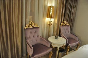 Chongqing Alexander Hotel Esterno foto